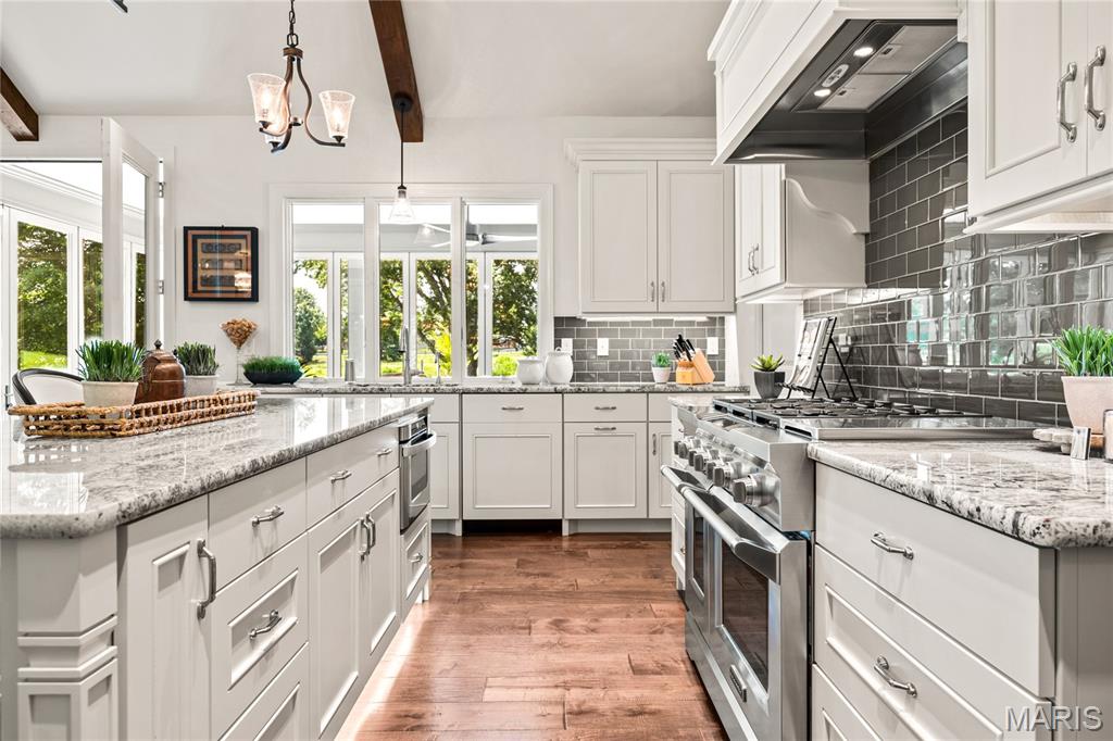 Meadowbrook Country Club Estates - Residential