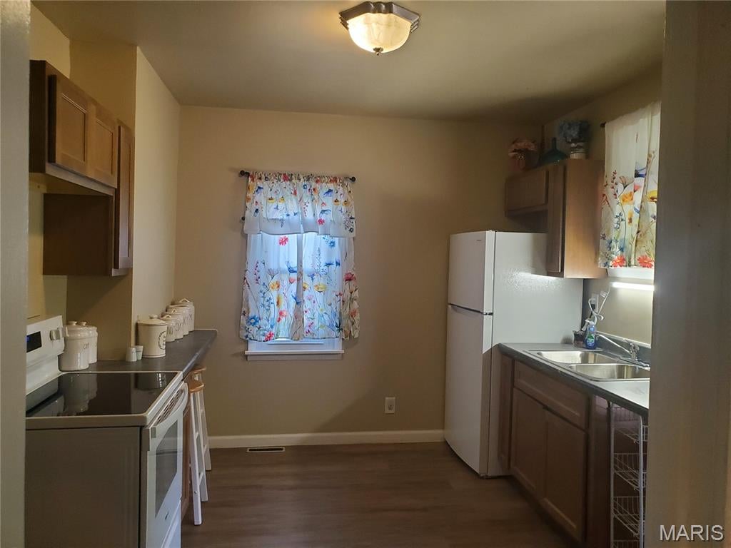 FAIRVIEW - Residential