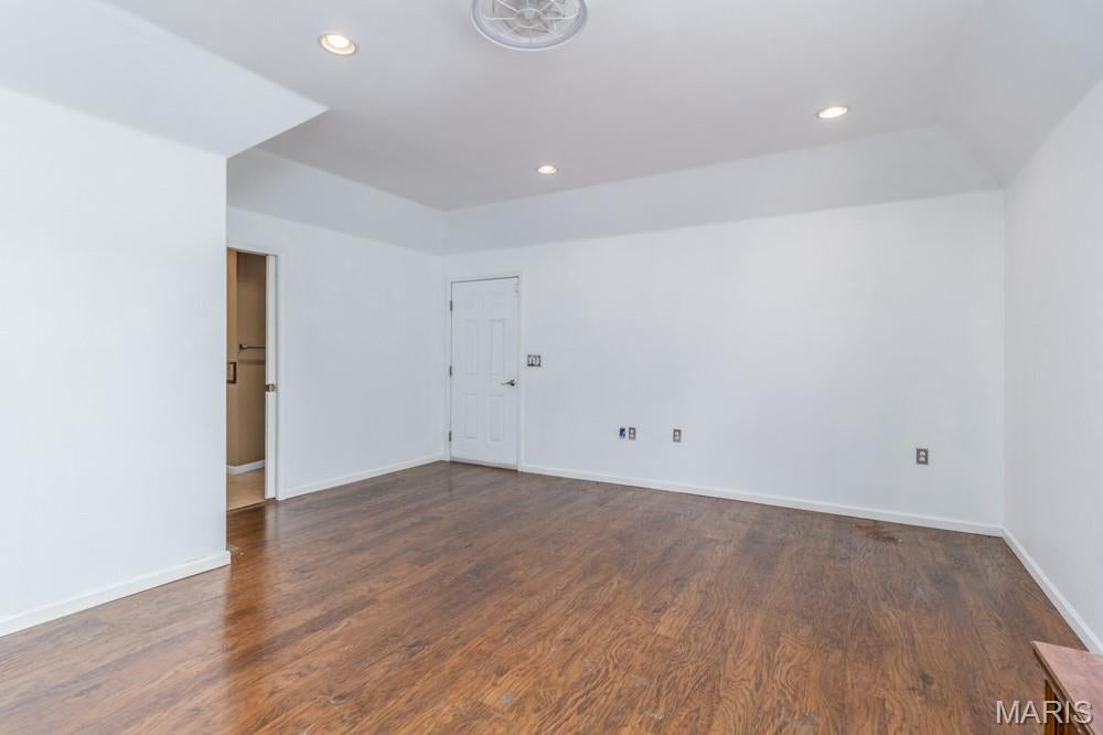 MONARCH MEADOWS - Residential