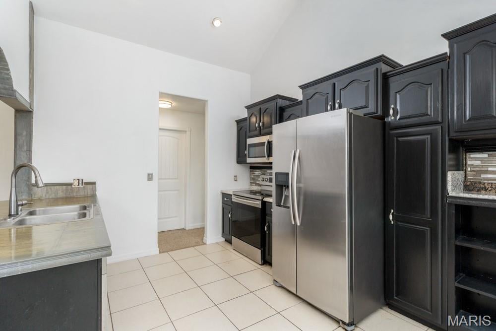 MONARCH MEADOWS - Residential