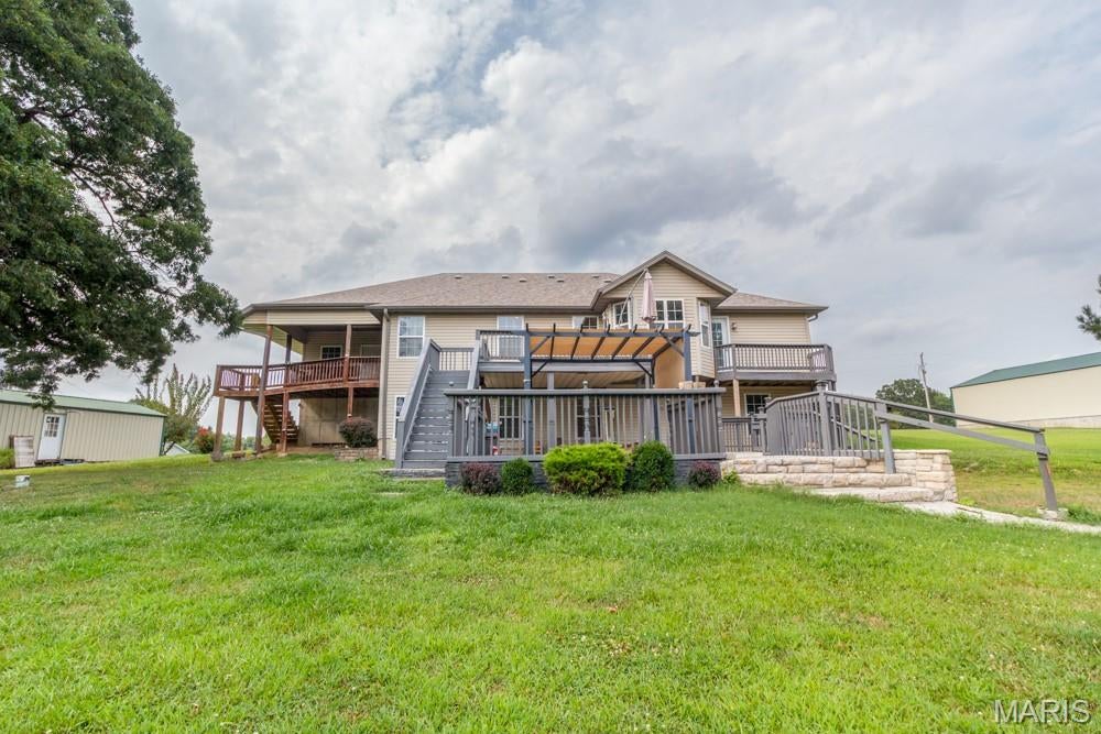 MONARCH MEADOWS - Residential