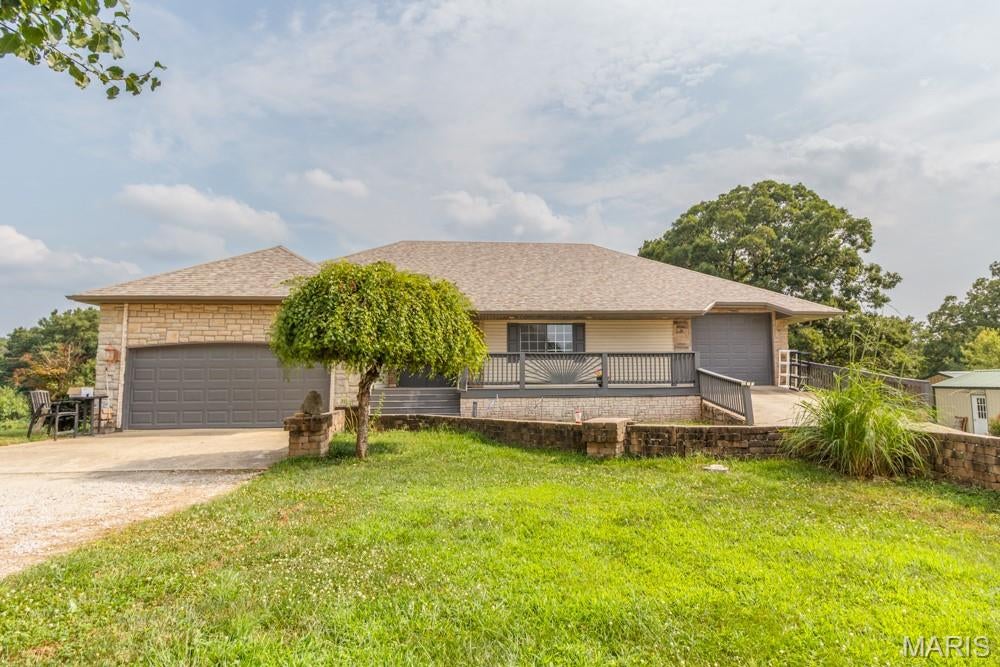MONARCH MEADOWS - Residential