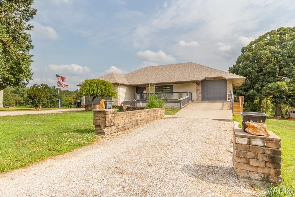 MONARCH MEADOWS - Residential