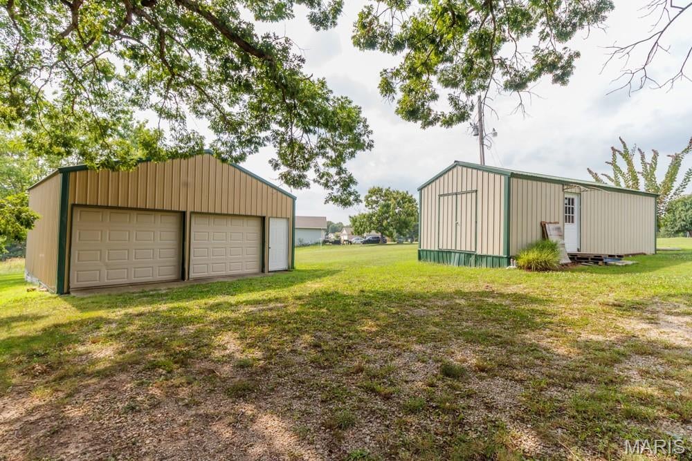 MONARCH MEADOWS - Residential