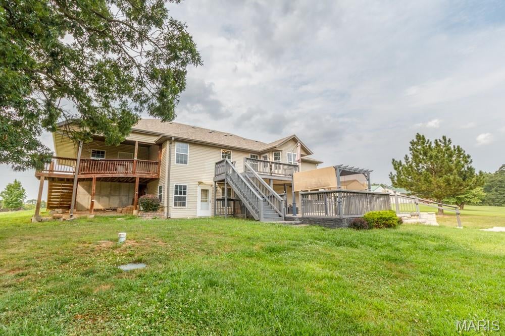 MONARCH MEADOWS - Residential