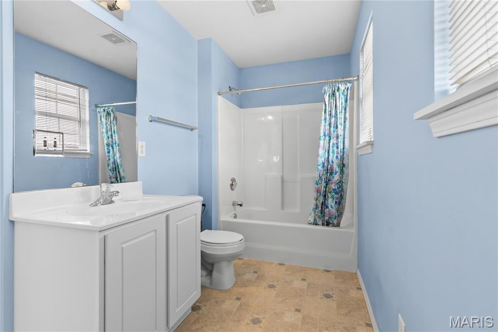 Homefield Ph 3 Village W #1 - Residential