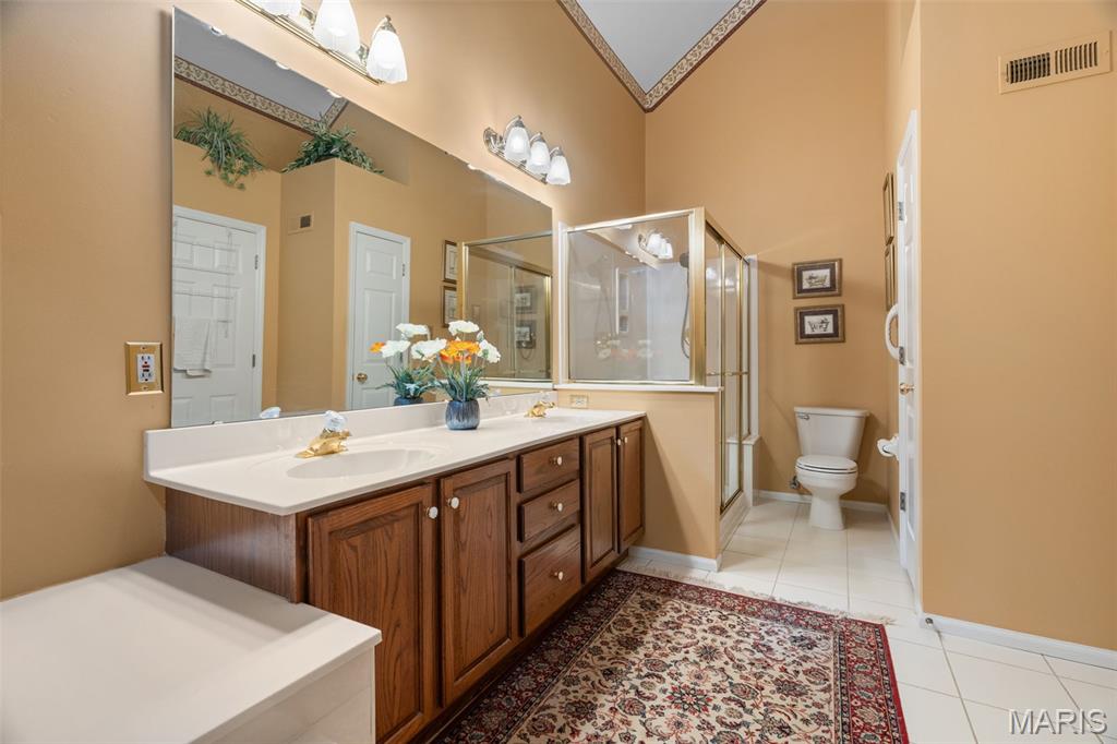 Meadows At Forder Oaks Two The - Residential