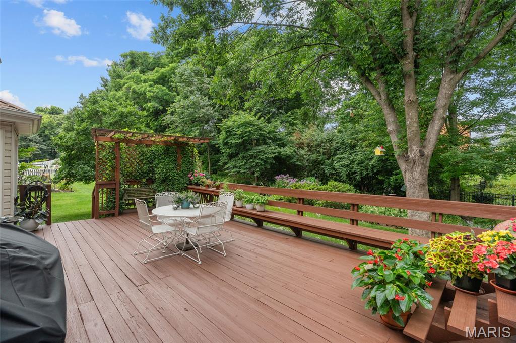 Meadows At Forder Oaks Two The - Residential