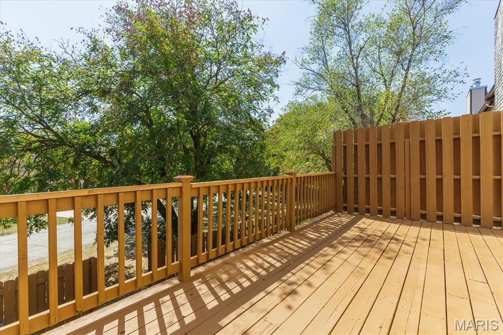 Treetop Condo Condo - Residential
