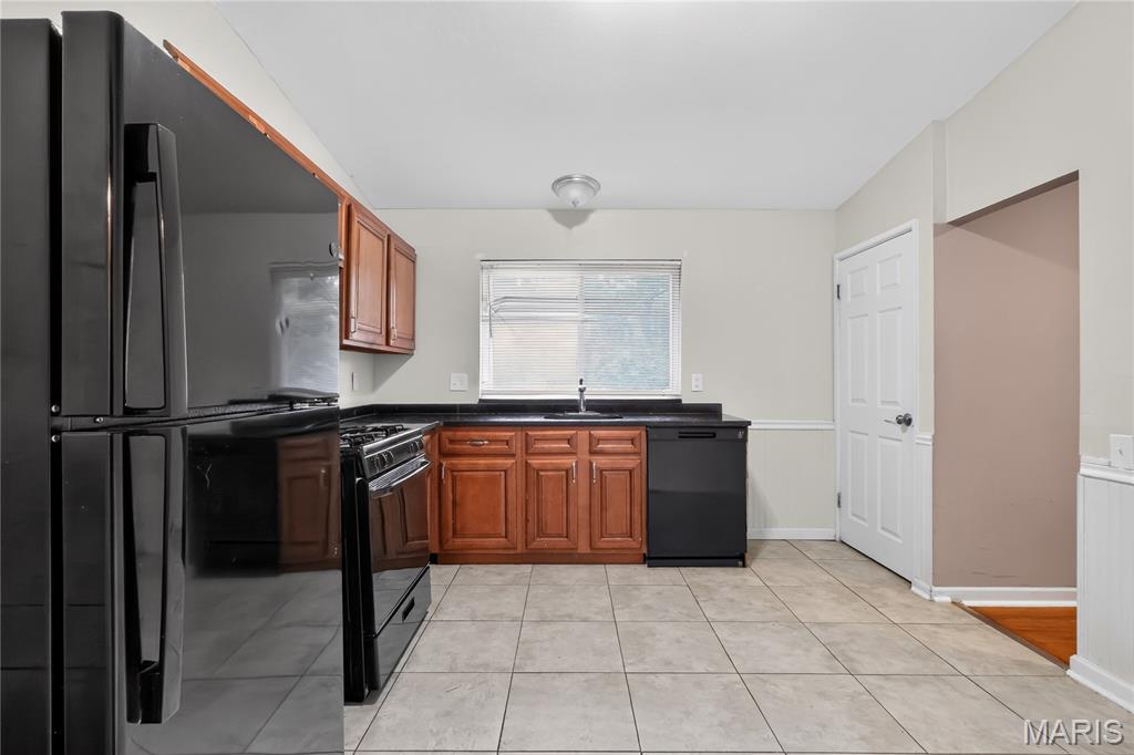 Paddock Hills 16 - Residential