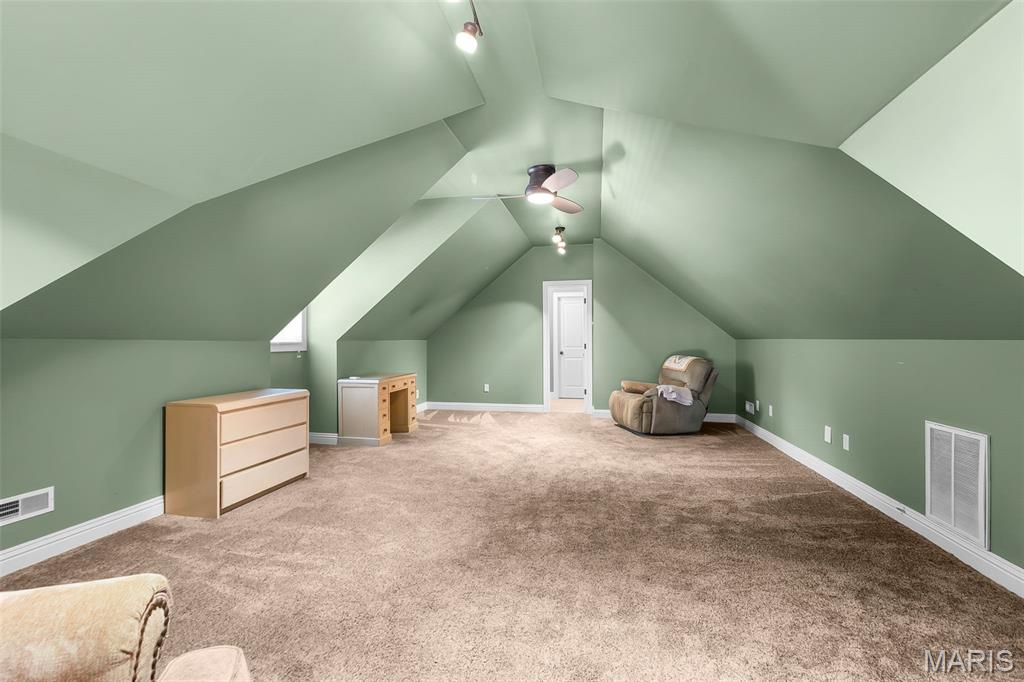 Briarwood Estate - Residential