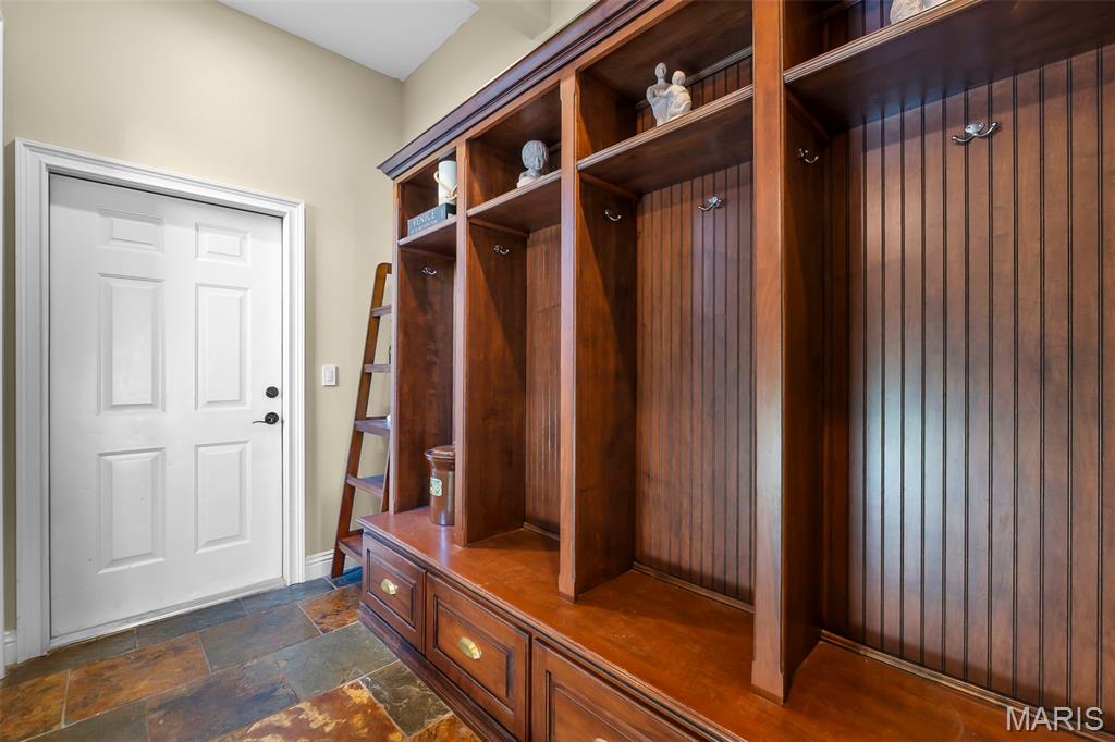 Briarwood Estate - Residential