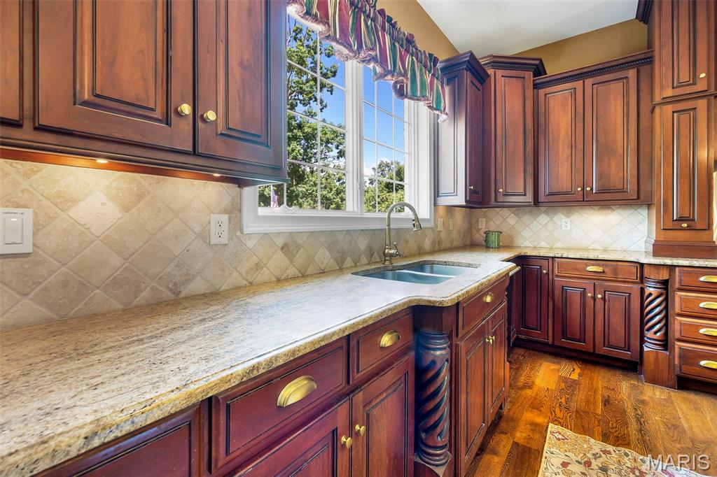 Briarwood Estate - Residential