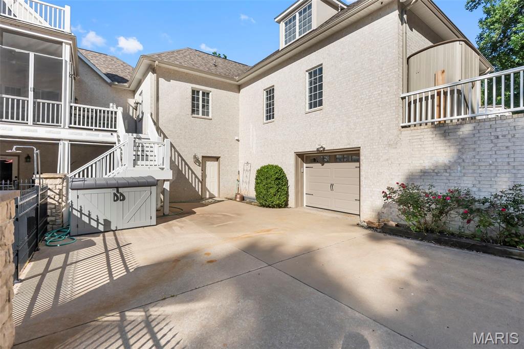 Briarwood Estate - Residential