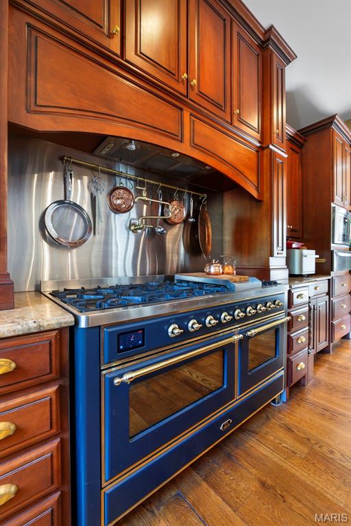 Briarwood Estate - Residential