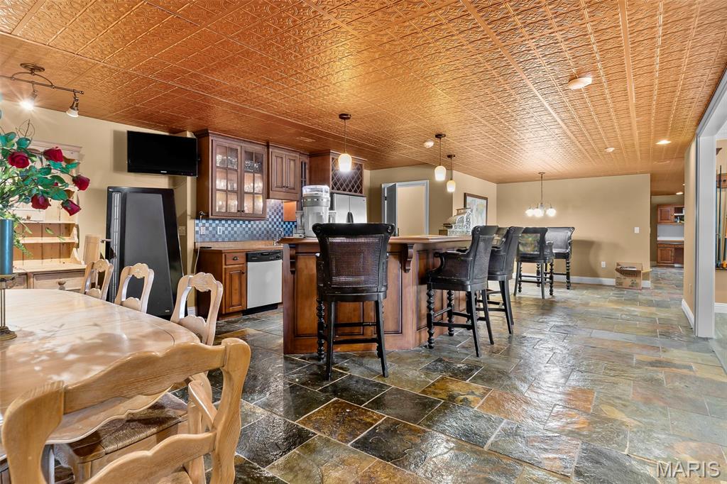 Briarwood Estate - Residential