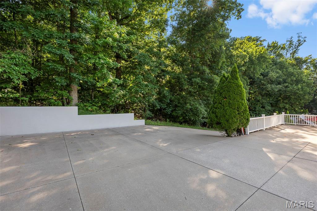 Briarwood Estate - Residential