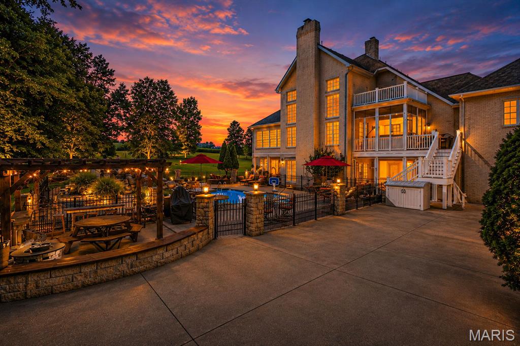 Briarwood Estate - Residential