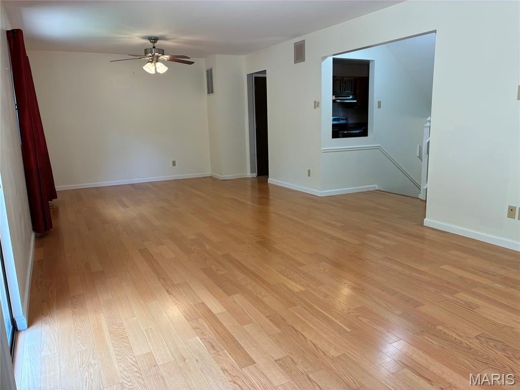 Conway Cove Sec 3 Condo Bldg I - Residential Lease