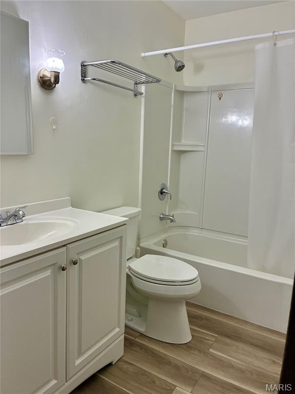 Conway Cove Sec 3 Condo Bldg I - Residential Lease