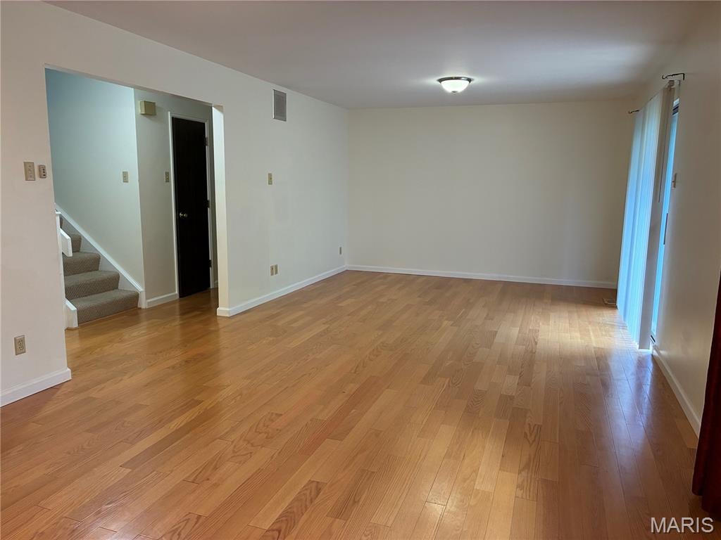 Conway Cove Sec 3 Condo Bldg I - Residential Lease
