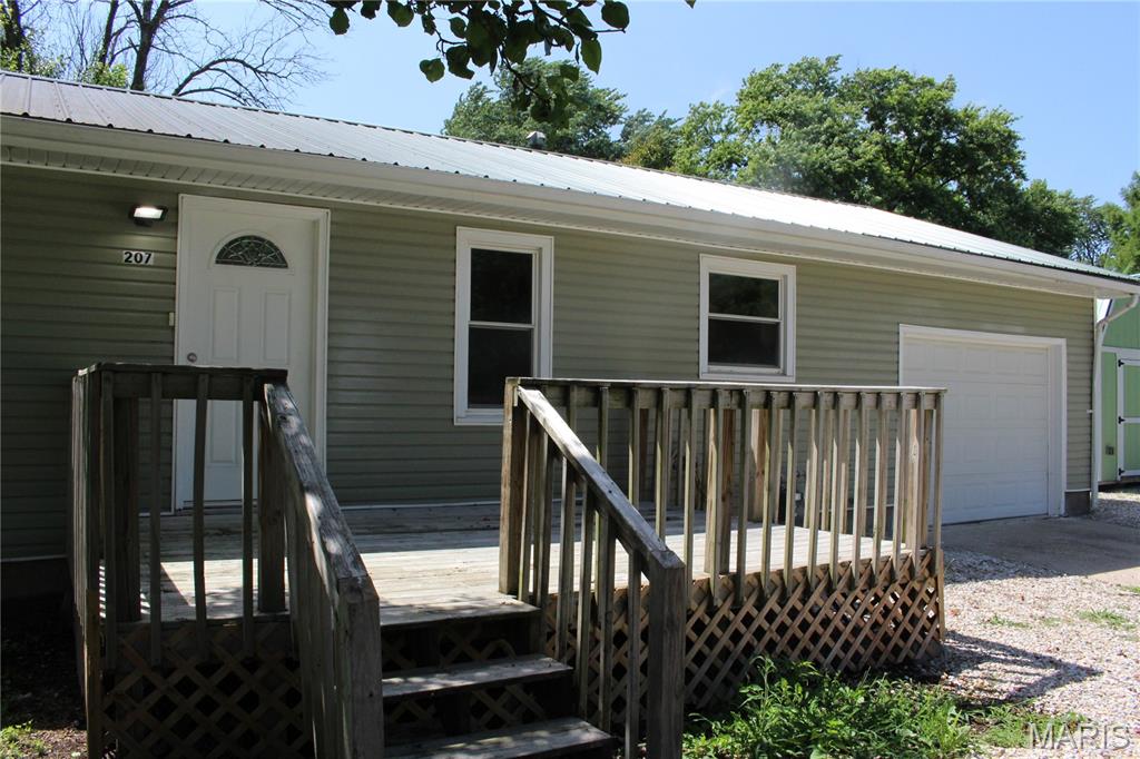 John Swans 2nd - Residential