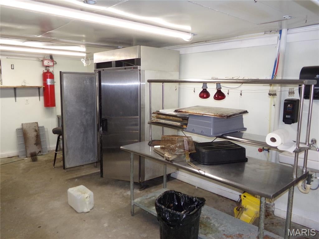 Original Vlg/Steeleville - Commercial Sale