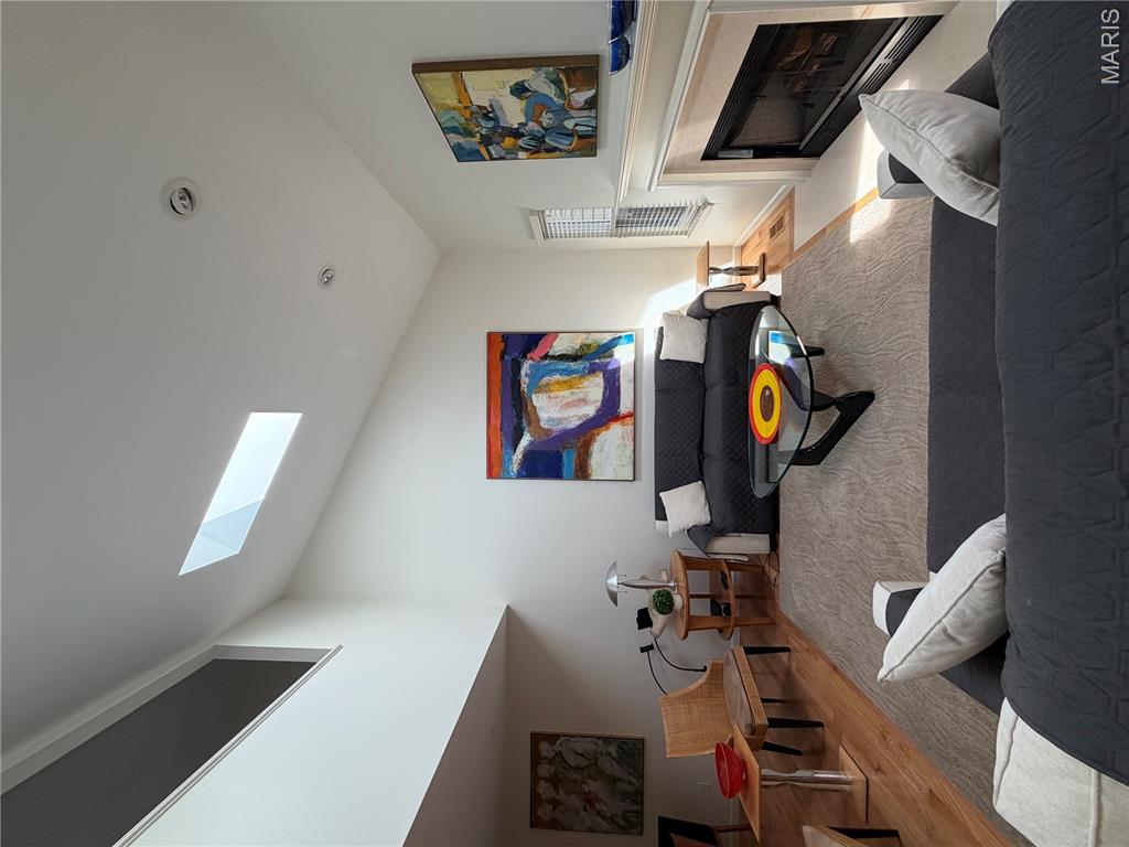Briarcliff Condo Ii Ph Iii - Residential