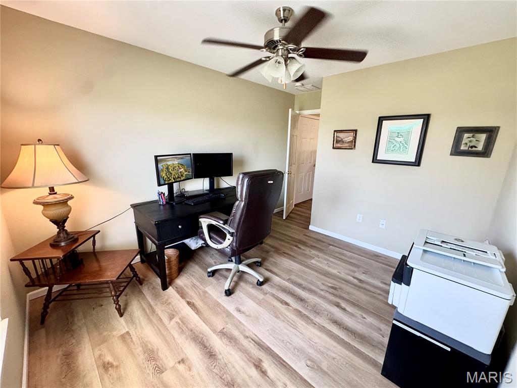 Of Century Oaks 2nd Add - Residential Lease