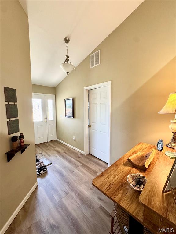 Of Century Oaks 2nd Add - Residential Lease