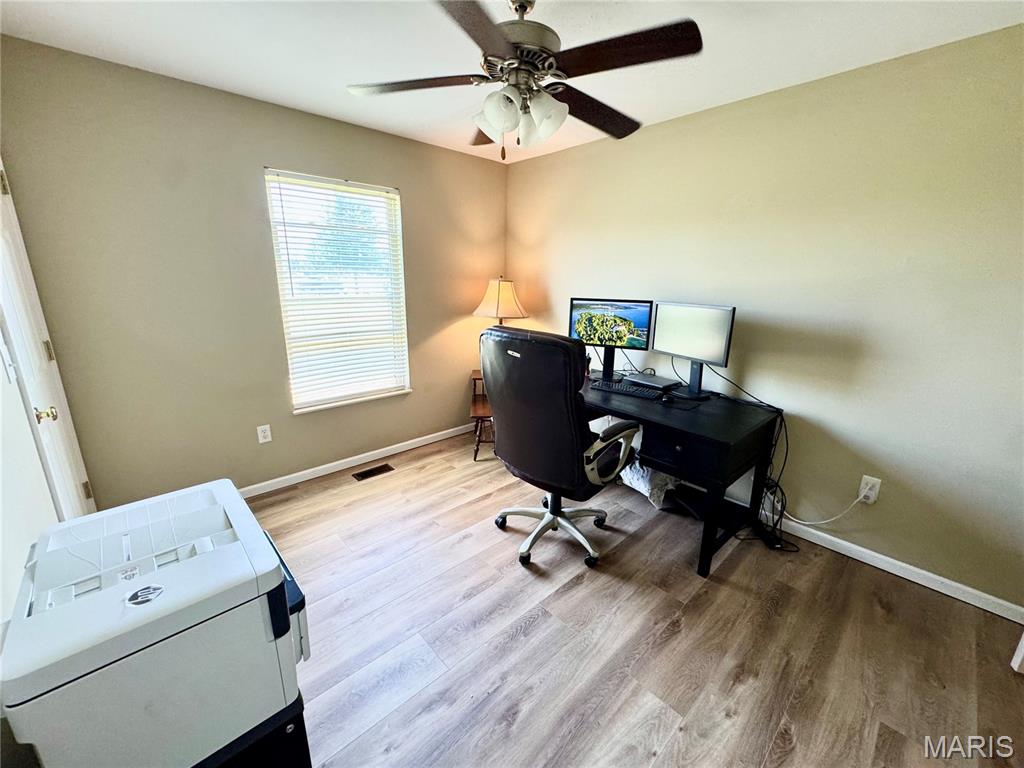 Of Century Oaks 2nd Add - Residential Lease