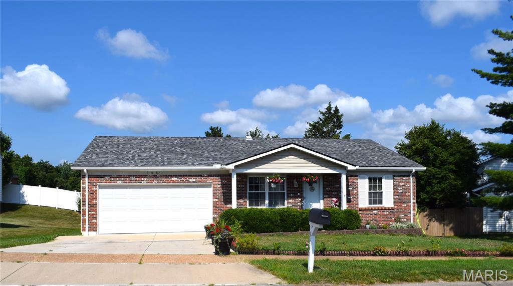 Updated and Move-In Ready 3 Bed / 3 Full Bath Ranch home w/oversize 2 car garage in lovely Chalet Forest subdivision and is located on the end of a quiet cul-de-sac street.  Home has been impeccably maintained.  From the covered porch step inside to the spacious living room with beautiful hardwood floors which lead to the kitchen space w/newer countertops, lots of cabinet space, breakfast bar and large breakfast room.  Open to the kitchen area is the family room with beautiful brick fireplace and wood flooring!  Newer sliding door w/built in mini blinds leads to the brand new deck area that overlooks the nice size backyard.  Primary bedroom has updated en suite full bath with nice size walk-in closet.  2 spacious bedrooms and updated full hall bath complete the main floor.  Walk-out Lower Level has large recreational space with Newly Added 3rd Full Bathroom and lots of storage space.  Large concrete patio at the w/o is great for an added entertaining area.  New Roof (May 2025) and New Siding (May 2025).  Wood flooring and fresh neutral paint add to the homes charm.  Excellent Oakville Schools.  Conveniently located to shopping, restaurants, schools, medical, parks & major highways.  A MUST SEE!