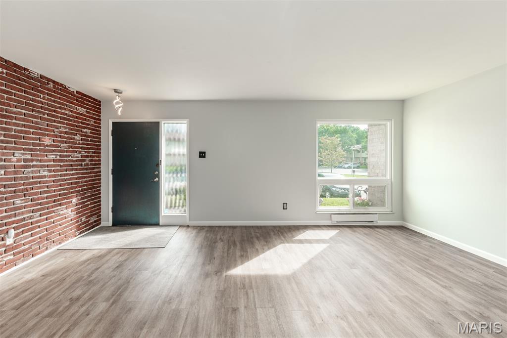 Sakura Gardens Condo - Residential
