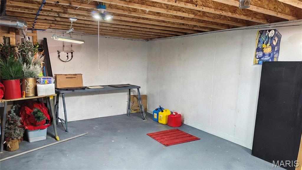 Sawyers Rdg - Residential