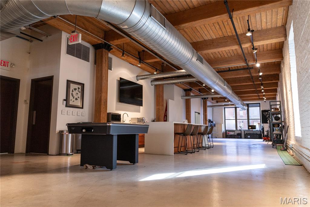 Spool Thread Condos - Commercial Lease
