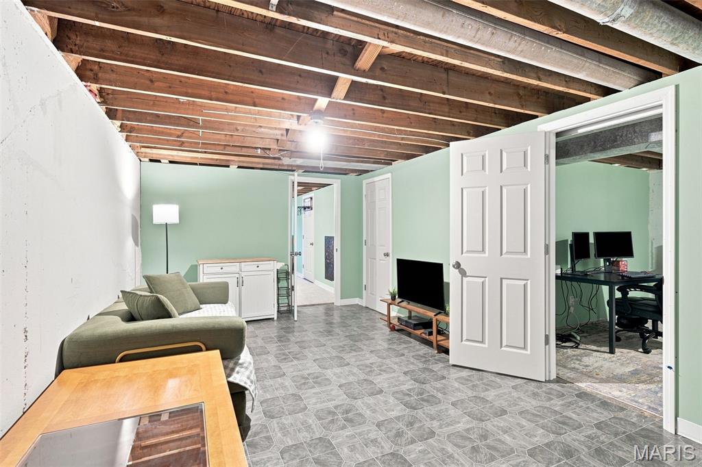 Twill Manor #1 - Residential