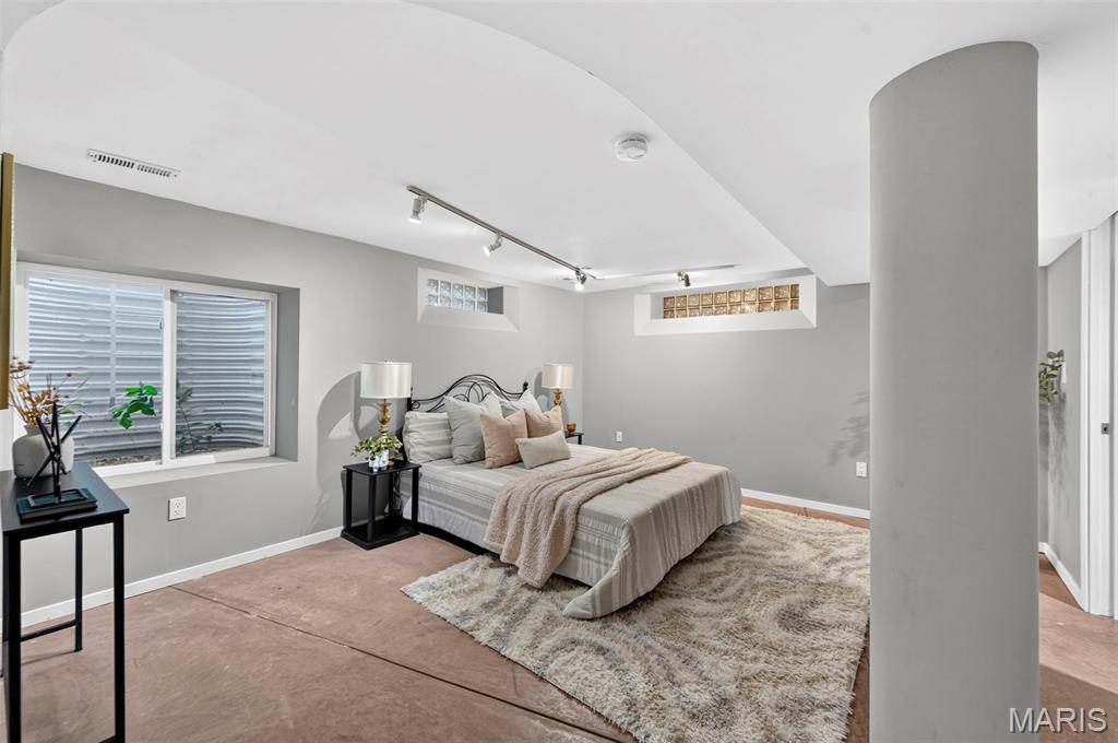 West Delmar 2 - Residential