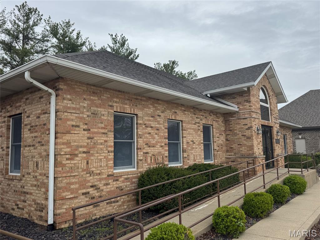 Country Club Medical - Commercial Sale