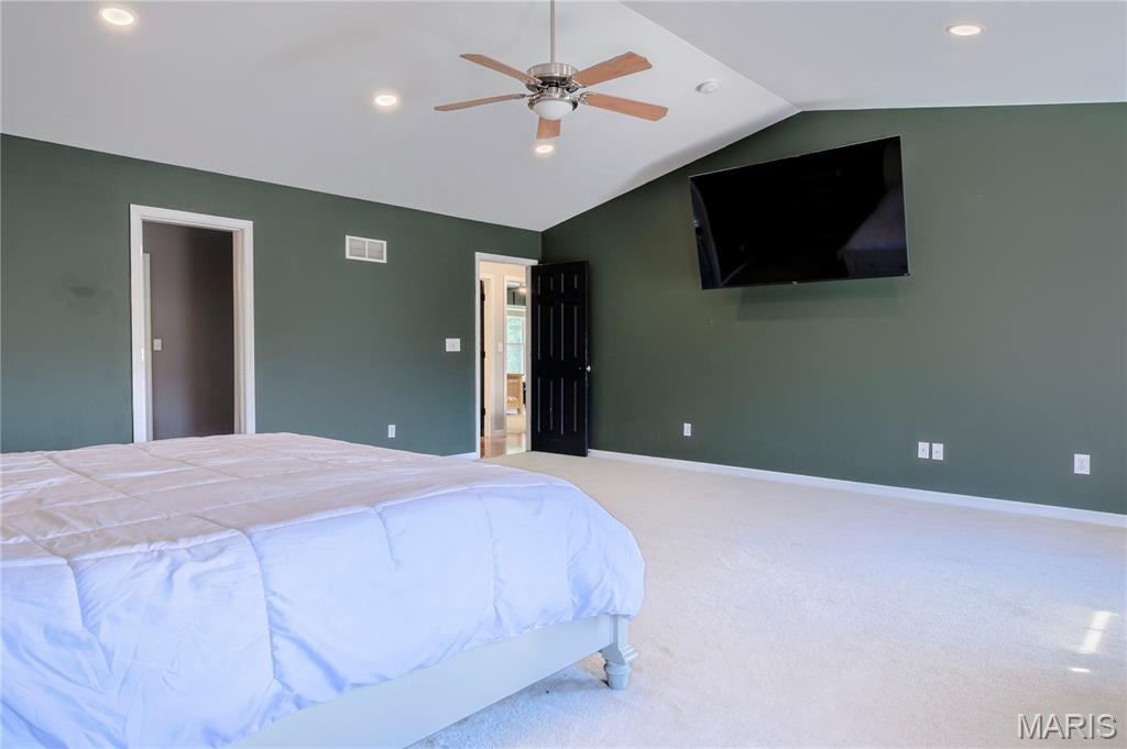Oaks 02 - Residential