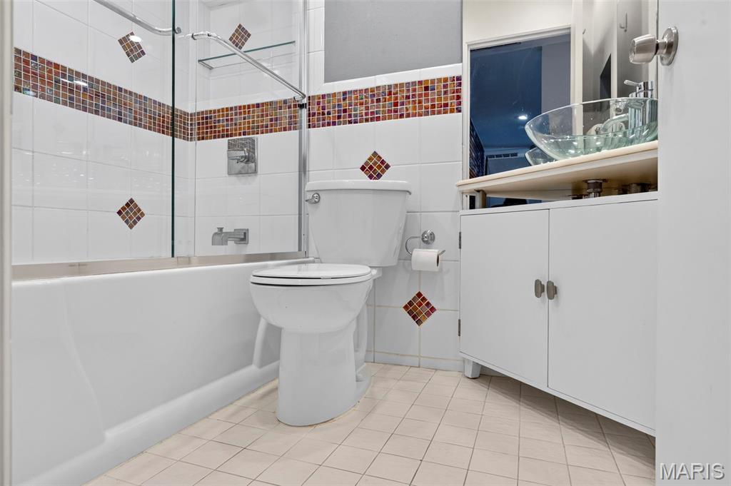Robinwood West 8 - Residential