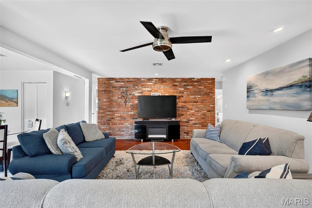 Robinwood West 8 - Residential