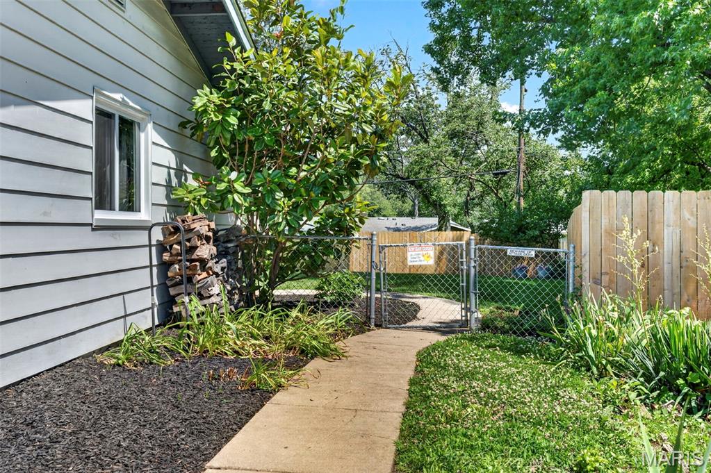 Robinwood West 8 - Residential
