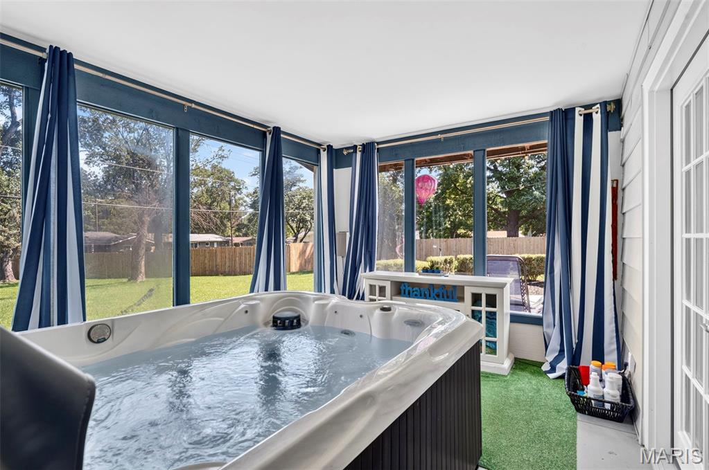 Robinwood West 8 - Residential