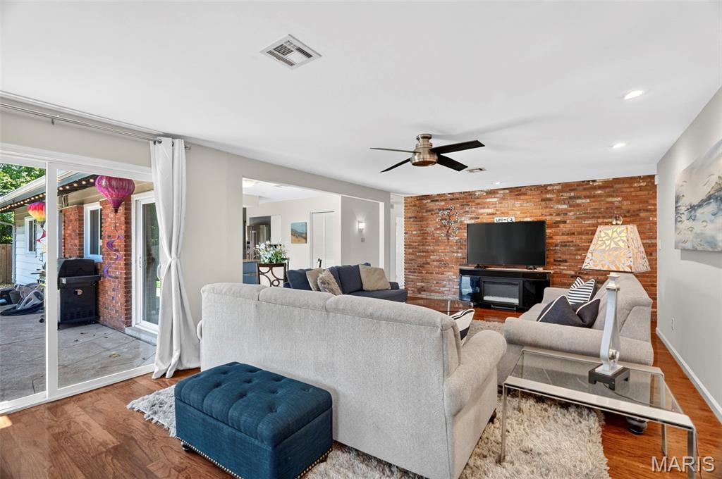 Robinwood West 8 - Residential
