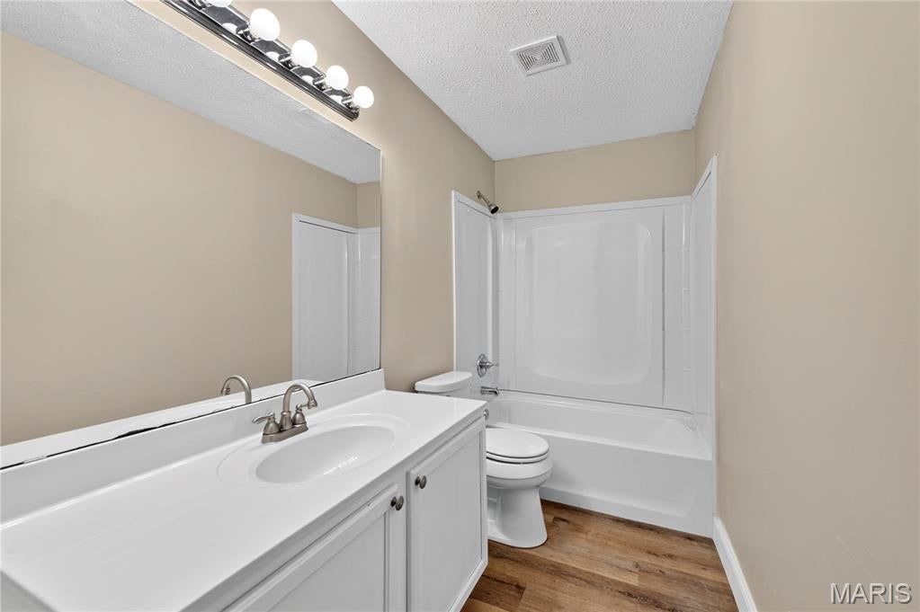 Boones Trace - Residential