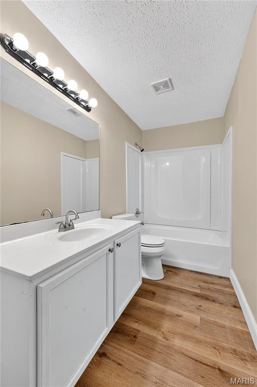 Boones Trace - Residential