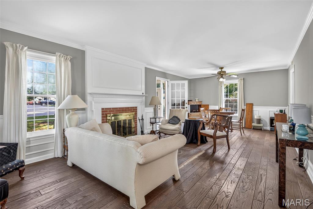 R & V Elvins Second Add - Residential