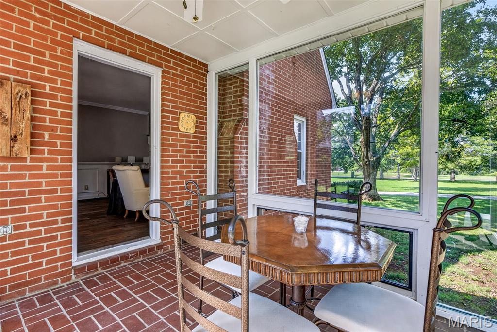 R & V Elvins Second Add - Residential