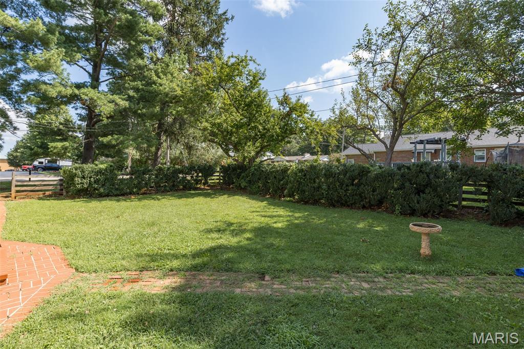 R & V Elvins Second Add - Residential