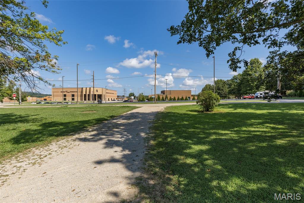 R & V Elvins Second Add - Residential
